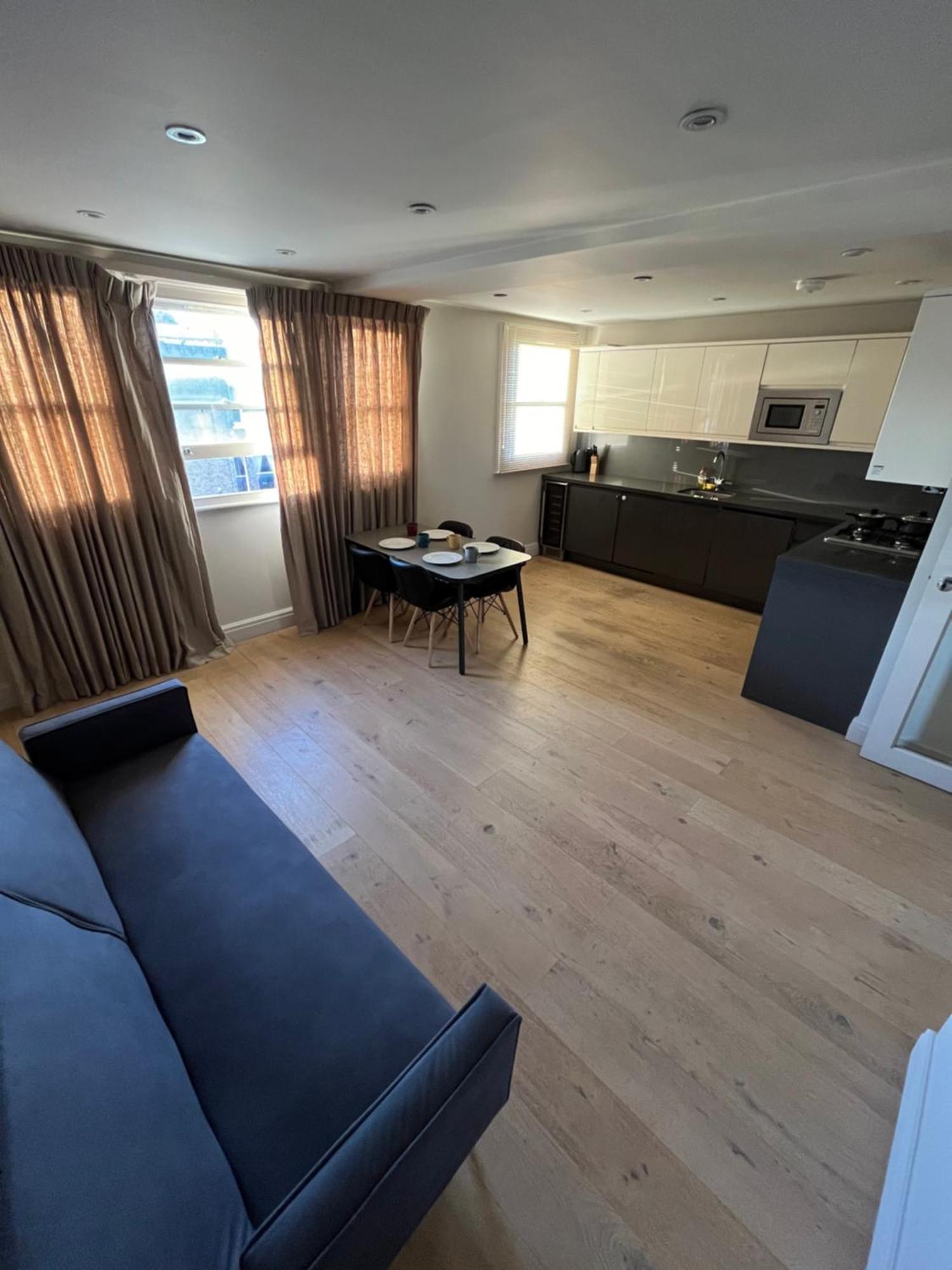 Modern Two Bed Flat In Notting Hill Apartment *